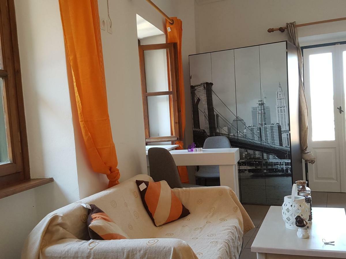 Alkinoos Apartment Agios Matthaios  ภายนอก รูปภาพ